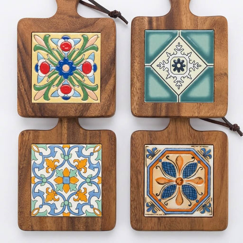 Charming Solid Wood Table Insulation Mat for Everyday Use