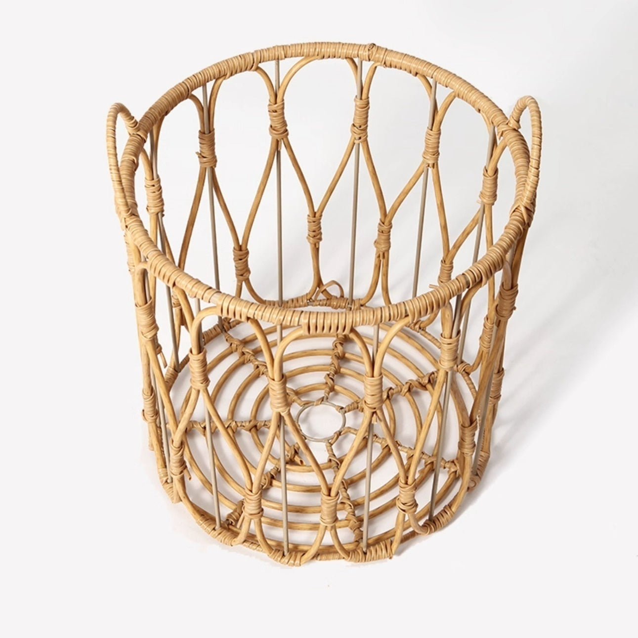 Handwoven Rattan Storage Basket for Cozy, Clutter-Free Spaces